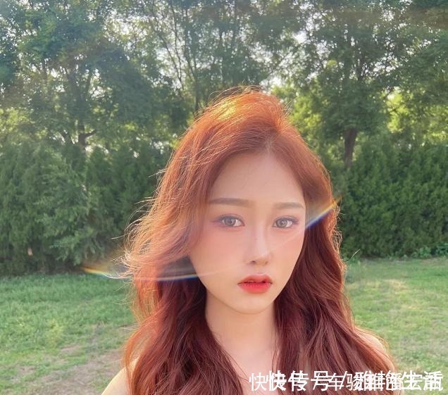 护发素 整体看起来很洋气的女人,选发型都会注意这3点,一下年轻好几岁