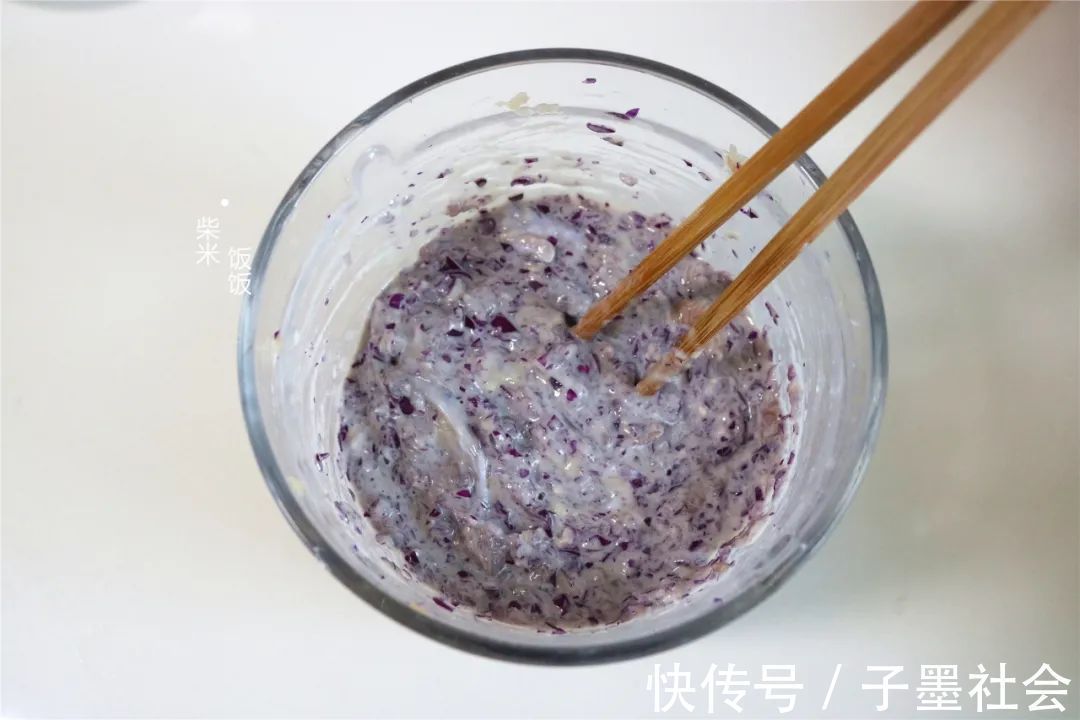 鸡腿|这饼食材多，营养全，5个孩子抢着吃，网友：看着就美味