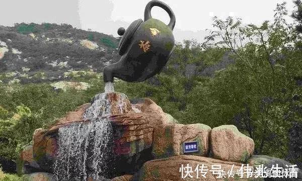 魔法|中国“悬空茶壶”水流不止，把老外看得一脸懵：中国人会魔法吗？