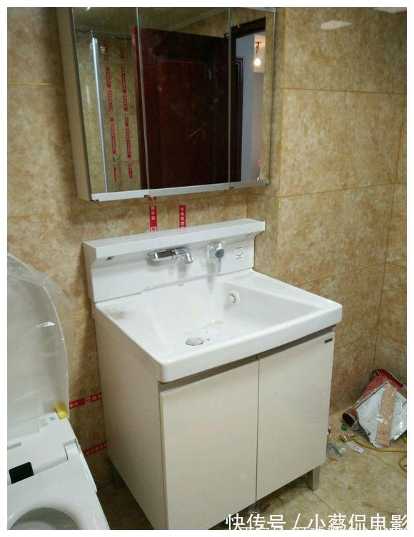 装修|135平装修了5个月，硬装12万不包家具家电，客厅餐厅铺墙砖很大气