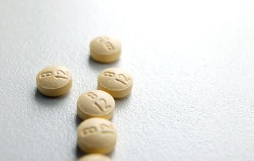 维生素b12|得糖尿病的人缺乏两种营养素,都容易造成血糖波动,诱发并发症