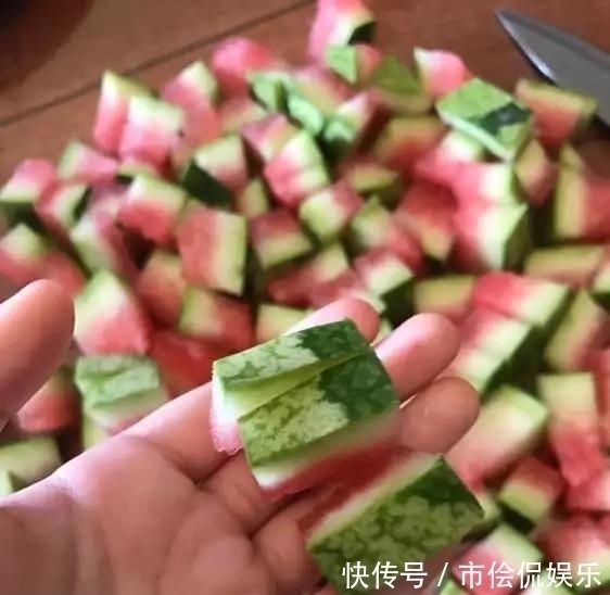 黄叶|这四种酸水浇花,1个月浇一次,叶子浓绿、开花稠密