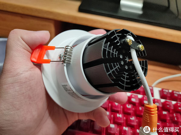 频闪|筒灯射灯究竟怎么选择,哪些地方用更合适,怎么搭配才更科学,近7000字长文一次说透