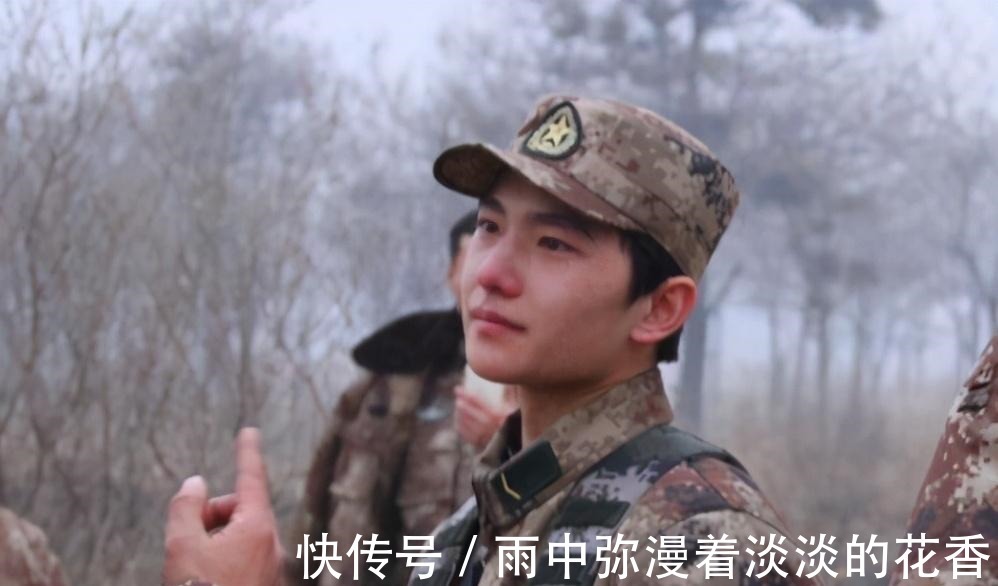 同伴|杨洋时隔5年才上综艺原因一次被毒,一次被抛弃,网友实惨!