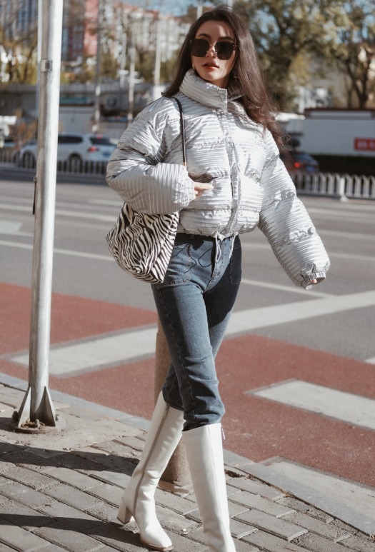 小姐姐|羽绒服怎么穿才时髦?建议“越短越好”,160cm小个子有救了