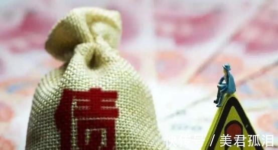 |浙江女首富,前半生鸡毛飞上天,后半生神话成为笑话