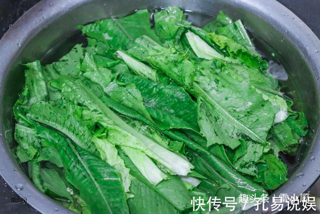 食材|很多人不认识这种蔬菜,每天炒一盘,肠道通畅了,胖人越吃越瘦