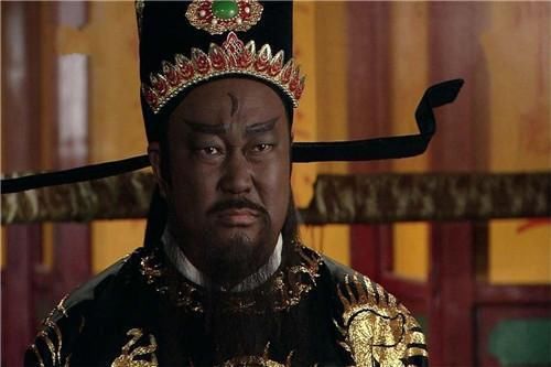 自然|一老农报官：牛舌头被人割了，包拯：把牛杀了卖，小偷自然就会来！