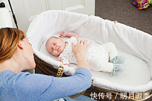 出院|产妇出院回家,由谁抱孩子更好?专家:四个候选人+两大候选条件