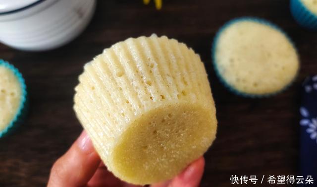 早餐|入冬后,我家迷上这早餐,香喷喷热乎乎,吃上两个就管饱,舒服