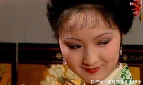 贾琏有一个爱好,注定了平儿不能被扶正!