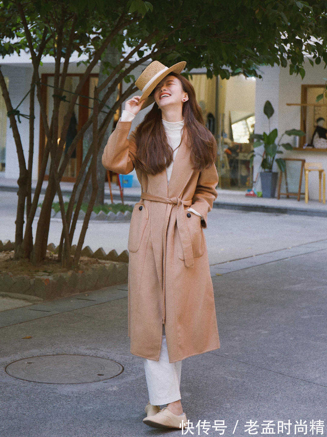 搭配|秋季不要瞎打扮,针织衫搭配百褶裙温柔优雅又保暖,美得高级