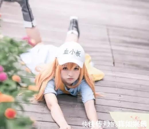 cos|血小板最还原的COS，萝莉外表太可爱，网友：不是男孩子就好