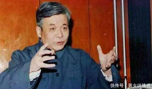 追忆中国脊梁邓稼先辐射患癌全身出血,疼痛