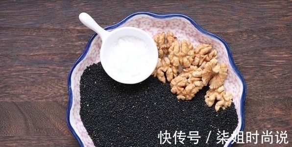 奶奶|88岁奶奶头发乌黑,精神饱满,公开她的自用方!学会大家都健康!