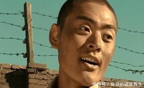 和尚|李云龙为什么重用张大彪,却不给和尚一官半职这就是答案!