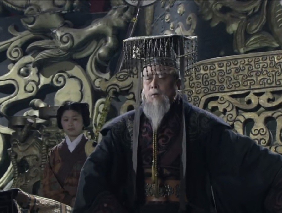 哭泣|周朝末代天子有多窝囊?年逾八十被债主堵门,躲在高台上偷偷哭泣