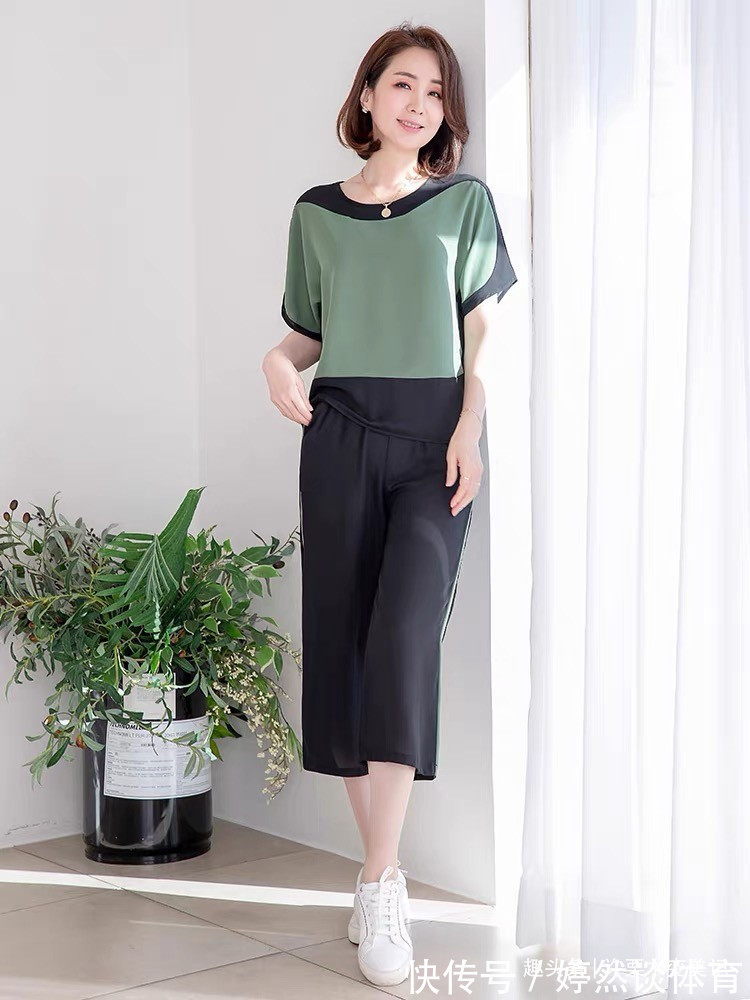 高级感 奔四奔五的女人,不管裙子裤子少穿这5种颜色,显黑不说还很掉价