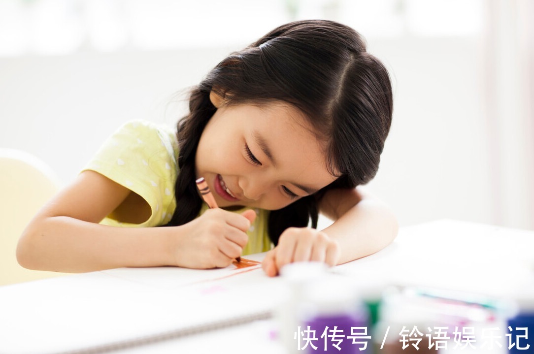敏感期|3岁孩子适合学什么?只报兴趣班可不行,3大类12个方面是关键