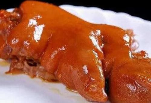 解吃猪蹄|猪蹄的作用与功效 吃猪蹄的禁忌