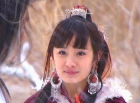 金庸|如果杨过没有找到小龙女,他会娶郭襄吗金庸早已暗示了答案