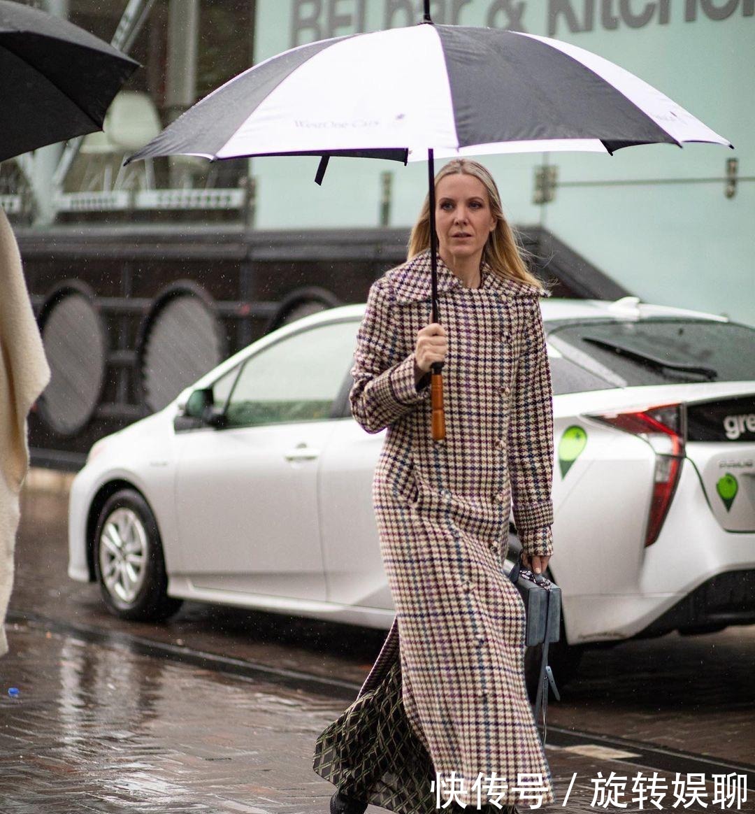 款式|格纹大衣又回来了!今年流行这3种款式,你别说还真好看