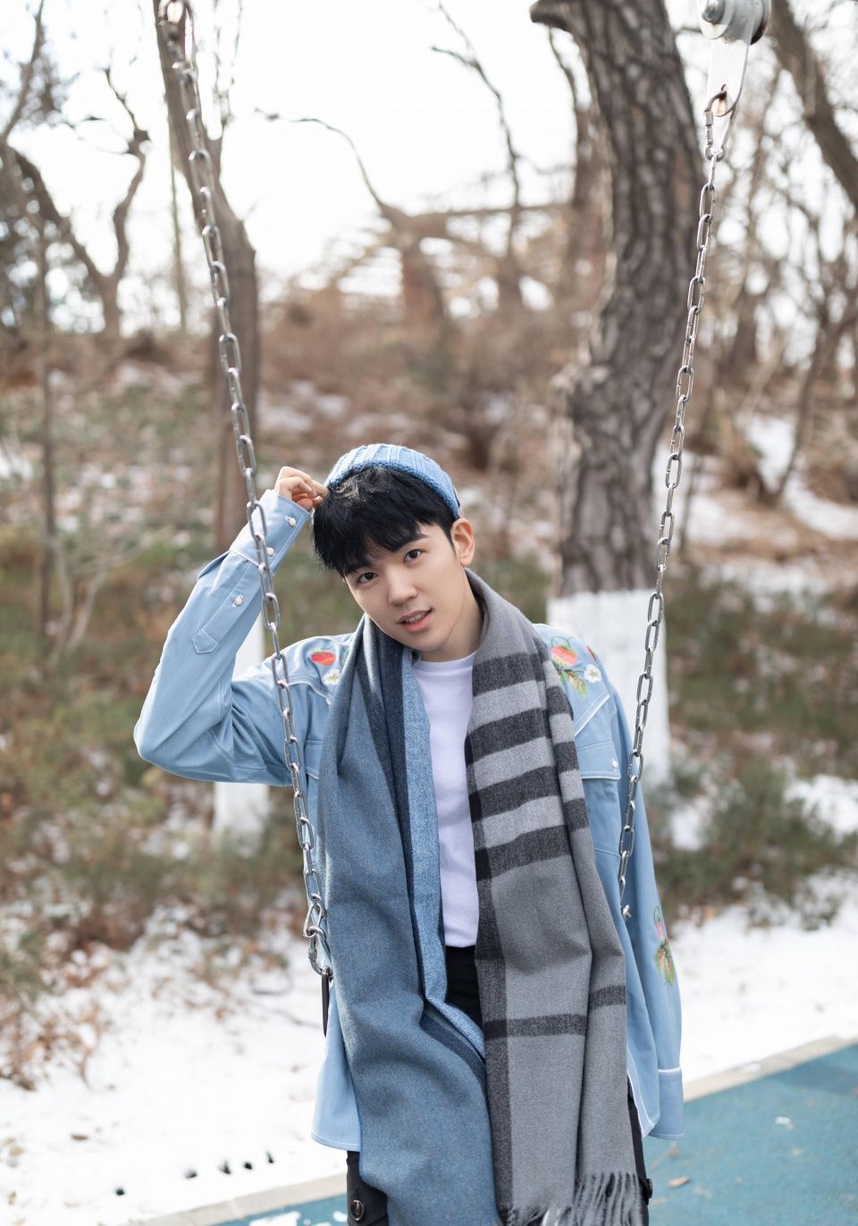 仝卓消失数日再现微博人气反而大增这么快就洗白了