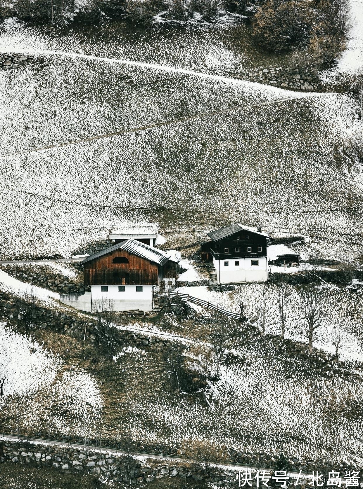 孟浩然@常建很经典的一首诗,短短4句记录自己的一天,读来回味无穷