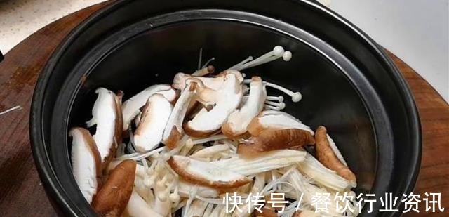 鲤鱼这样做,实在太香了,不蒸不炸不红烧,一顿能多吃两碗米饭