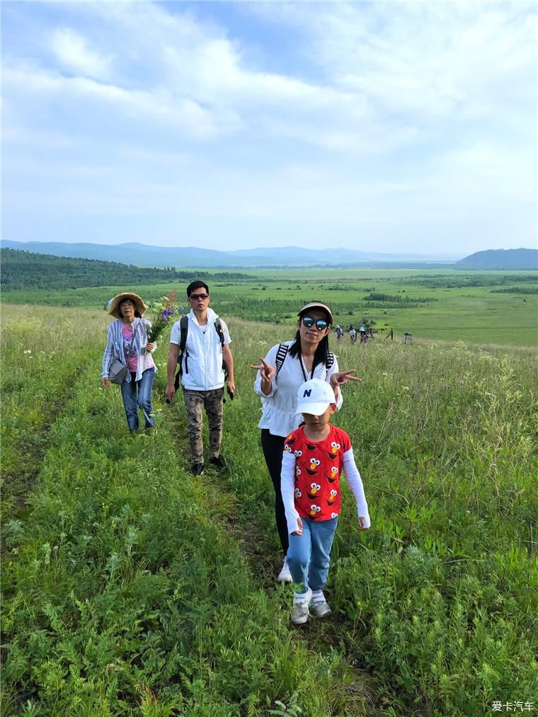 旅游景点|一半是天空的蓝，一半是草原的绿，穿越大兴安岭