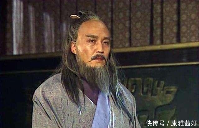 a2893|名将为报救命之恩,送给渔夫一把宝剑,渔夫看到剑就自杀了