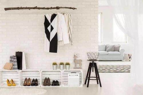 洗衣服直接倒洗衣液错,告诉你正确做法,洗完比新衣服还新