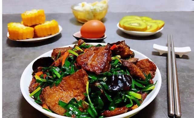 胡萝卜|这菜不起眼,却怎么吃都好,人人都吃得起,隔几天吃一次,益处多