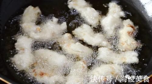 五花肉裹上淀粉糊,加一碗料汁炒,太下饭了,外皮想要更脆有窍门