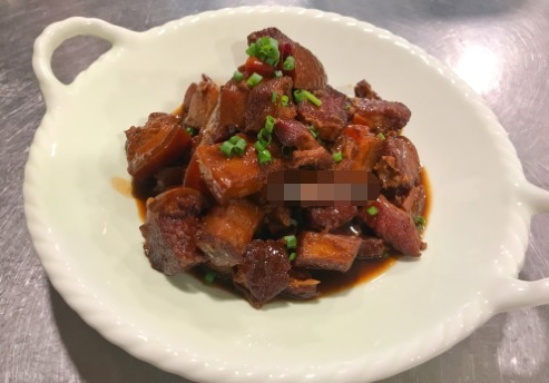 周末去大厨朋友家吃饭,他烧了8个菜,以为是家常菜其实是高标准