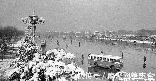 年代|老照片：50年代北京天安门广场改造前的旧照片