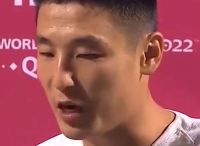 国足|跟队记者:队友对武磊信心一天天减少,莫雷诺对他看法也不好!