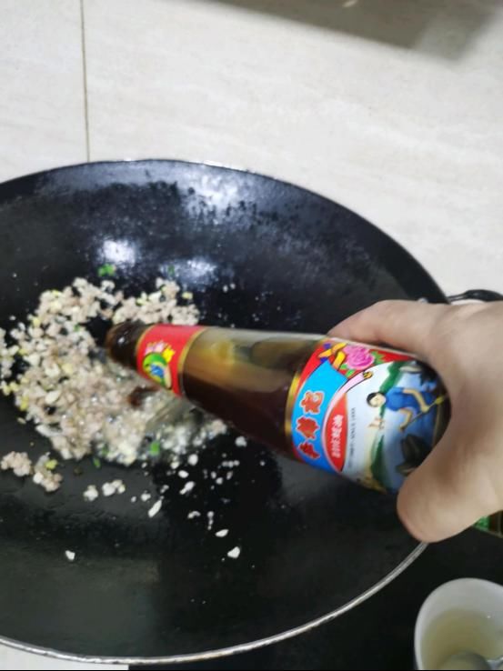 豆瓣酱|茄子太多吃不完？教你和肉末一起做，操作简单超级下饭哦
