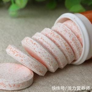 中老年人|长期服用维生素是“防癌”还是“致病”?到底应不应该吃?