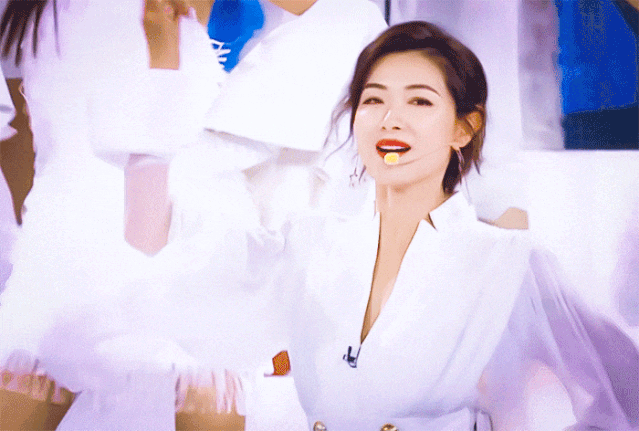 “姐学”正盛，阵容更强，为什么《乘风破浪的姐姐2》却糊了？