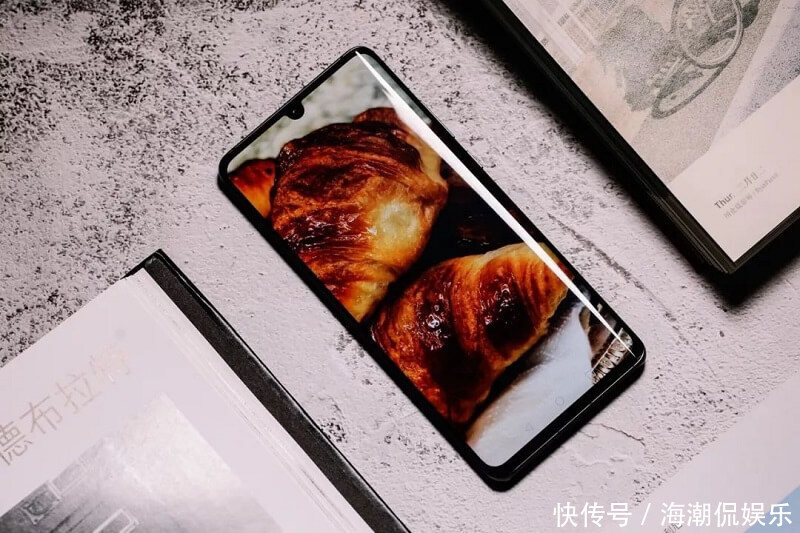 销售员|网购手机和实体店买手机,到底有何不同3个差别值得一提
