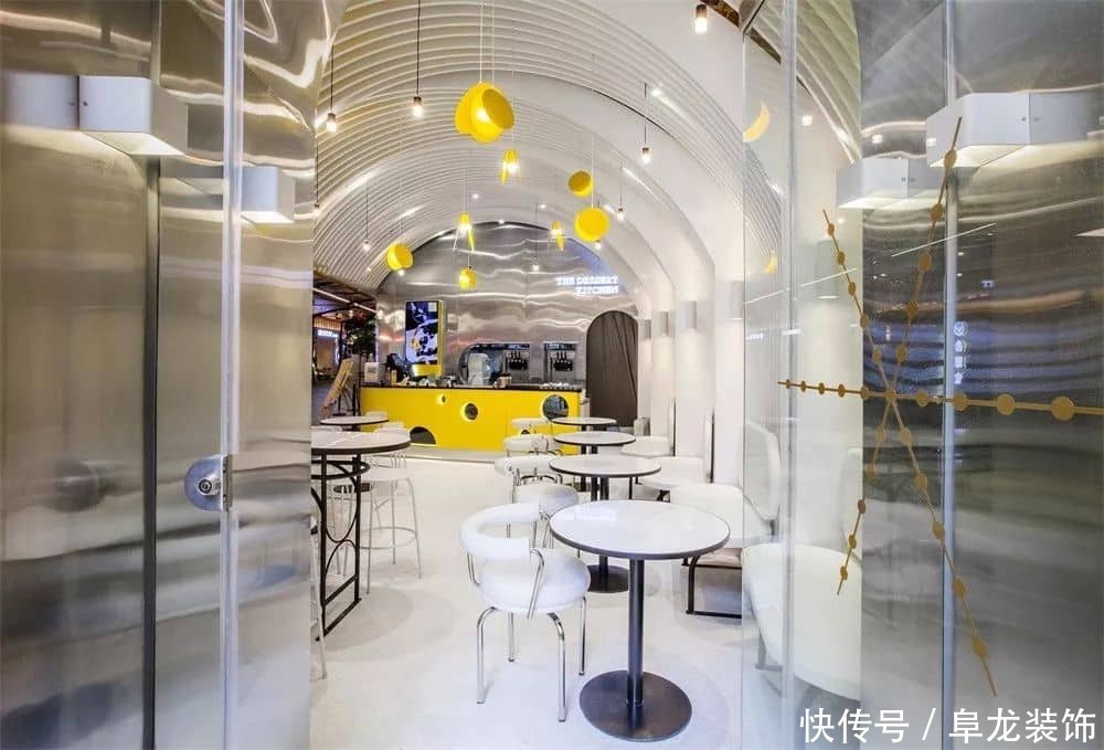 柠檬黄|【甜品店空间设计】柠檬黄奇异空间设计