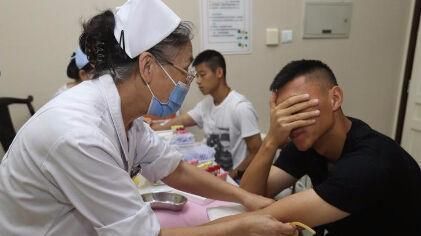 脑梗都是拖出来的这7个症状医生一直在提醒,可惜没多少人重视