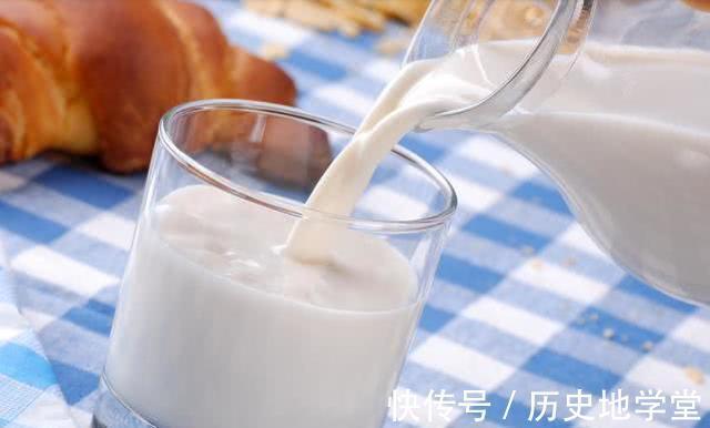 柚子|每天坚持喝柠檬水,真的会变白吗?医生:真正美白的或是这4物