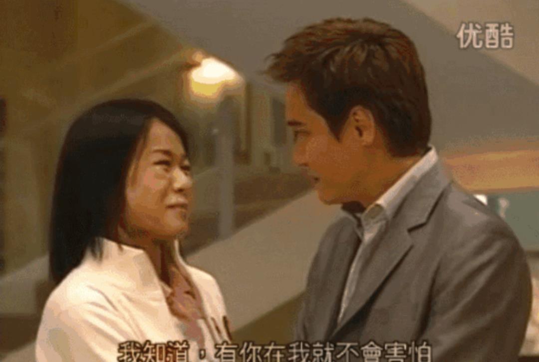 港姐|“最丑港姐”用20年逆袭:甩掉花花公子后,她靠自虐爆红!