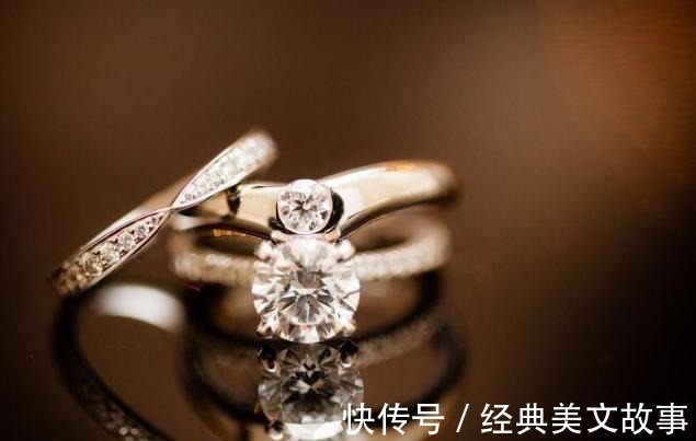 翡翠 戒指别再只知道钻戒了!佩戴这些戒指更加凸显优雅之韵和不俗品味!