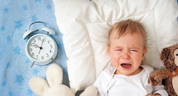 胀气|宝宝被过度喂养了,或许会发出这3个信号来提示,妈妈要及时接收