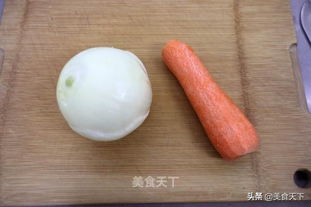 电饭煲焖饭必须有姓名！饭菜一锅出，做法又简单，太香了