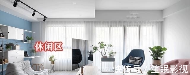 客厅|客厅和南次卧打通融合，清爽开阔，半墙设计重组空间，分出健身区