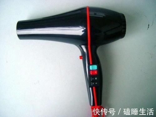 护栏|3岁女儿趴窗台上1小时纹丝不动,爸爸走近后一看,被逗得哭笑不得